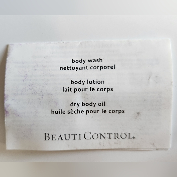 BeautiControl Island Sunset Gift Set - Picture 2 of 9